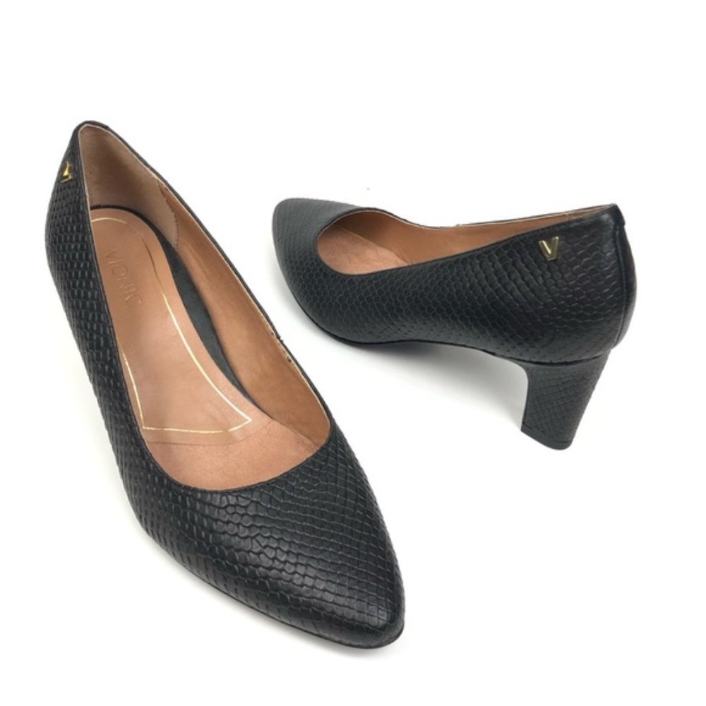 Vionic Snake Embossed Leather Point Toe Slip-On Block Heel Pump Women’s Size U.S